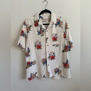 Batick Bay Men’s Hawaiian Button Up Shirt Medium Silk Blend Pineapple Floral